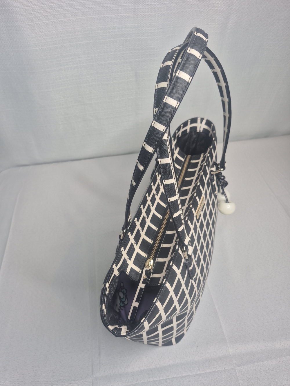 kate spade Black & White Grid Tote (Like New) - Picture 10 of 17